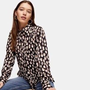 Topshop Long Sleeve Animal Print Button Down Top Size Small